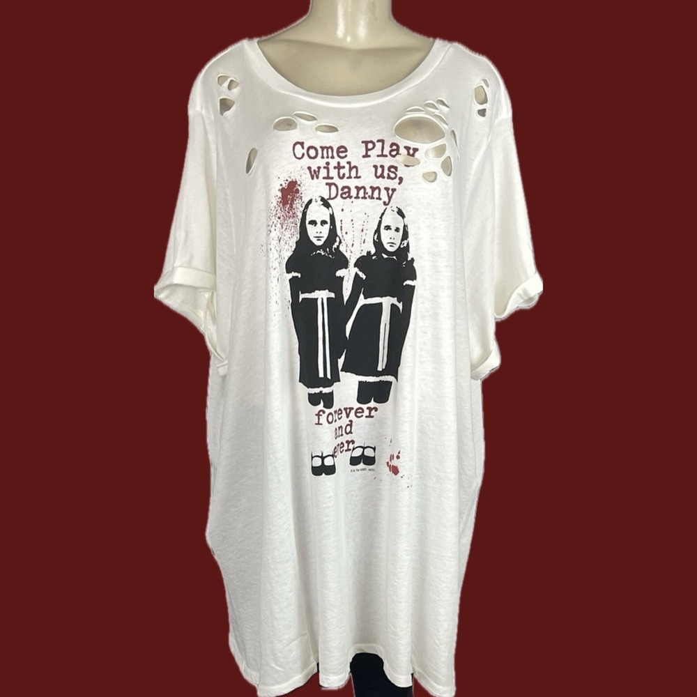 Torrid The Shining 4X Mall Goth Grady Twins Come Play With Us Distressed T-Shirt